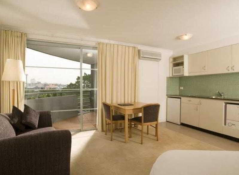 Napoleon On Kent Aparthotel Sydney Exterior photo